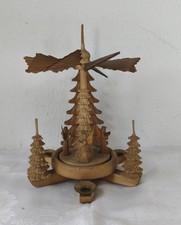 Wandpyramide /  Pyramide