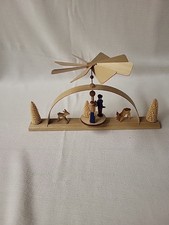 Schwibbogen mit Pyramide